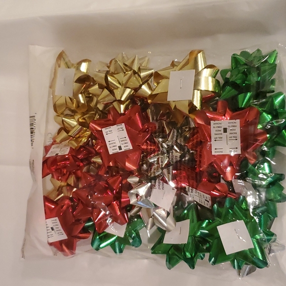 13 PACKAGES CHRISTMAS GIFT BOWS
